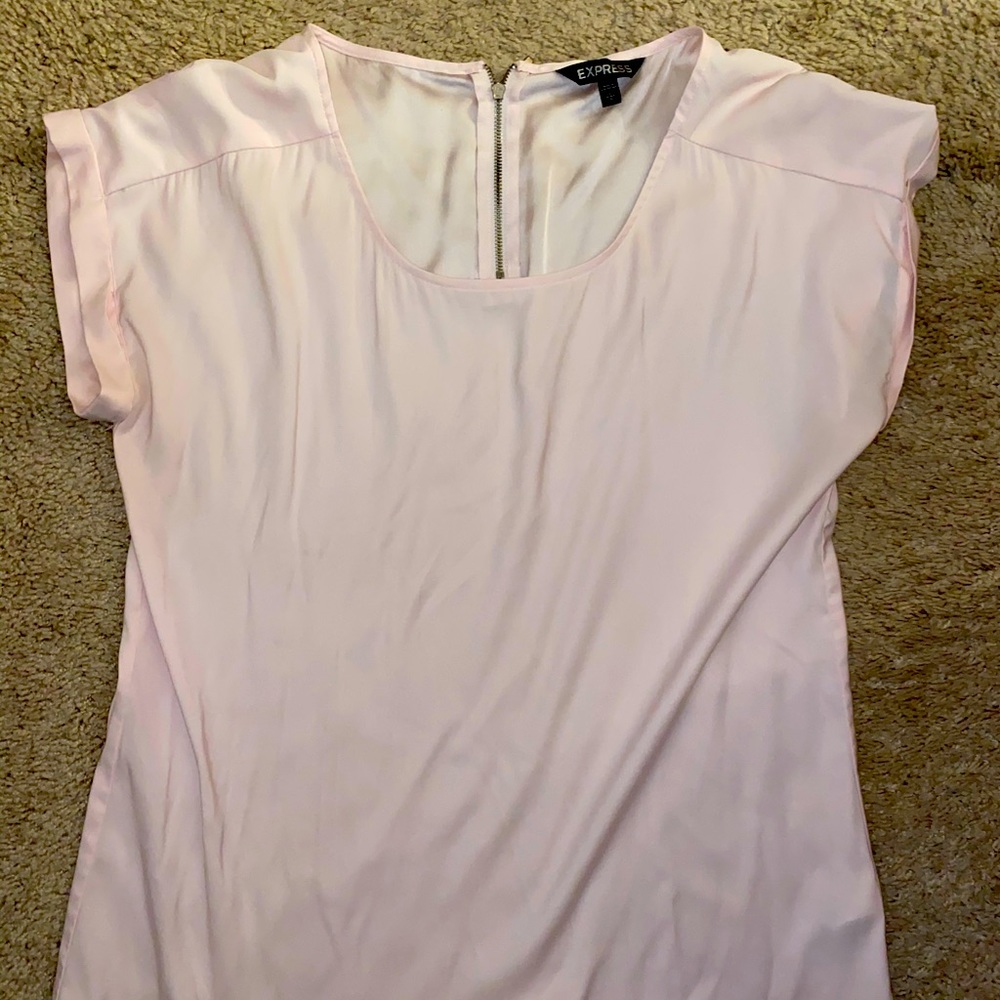 Express short sleeve blouse in blush